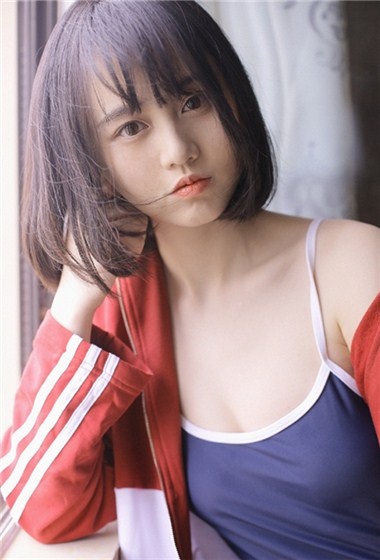 小女孩月经时间长